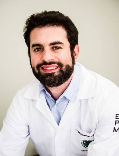 Dr. Rafael Frederico Peres Dr. Rafael Frederico Peres